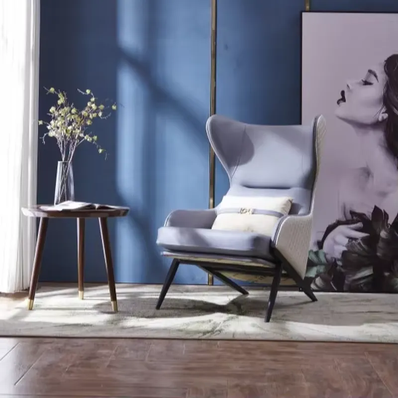 كرسي استرخاء عصري مستوحى من ال - مراجعة Office Tech Chair وسعره